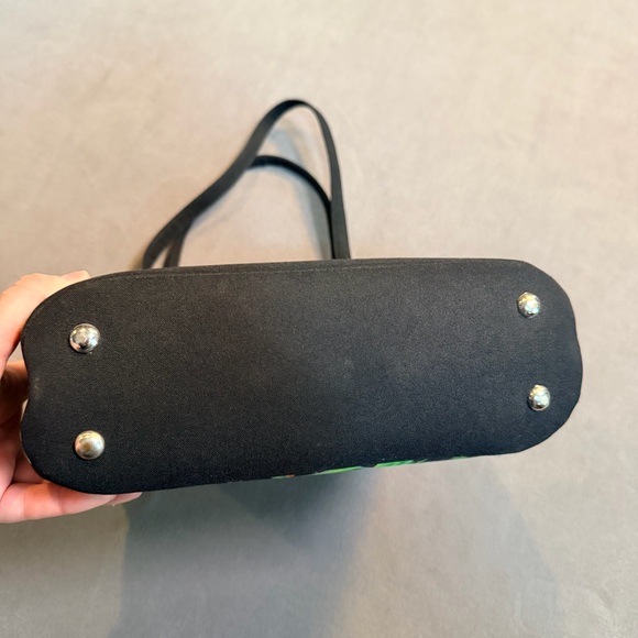 Tote Bag/Purse w/Dalmatian Puppy & Fire hydrant/ Rhinestone Embellishments - Picture 4 of 7